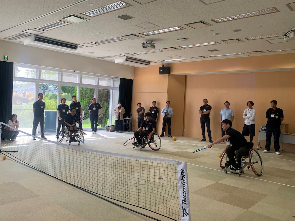 4社合同の次世代リーダーシップ研修